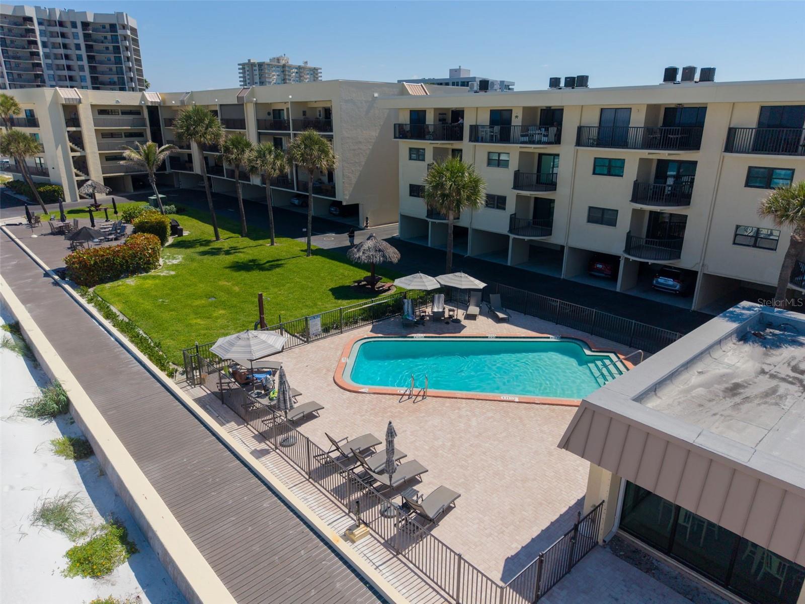 3500 Gulf Blvd #407b Property Photo 45
