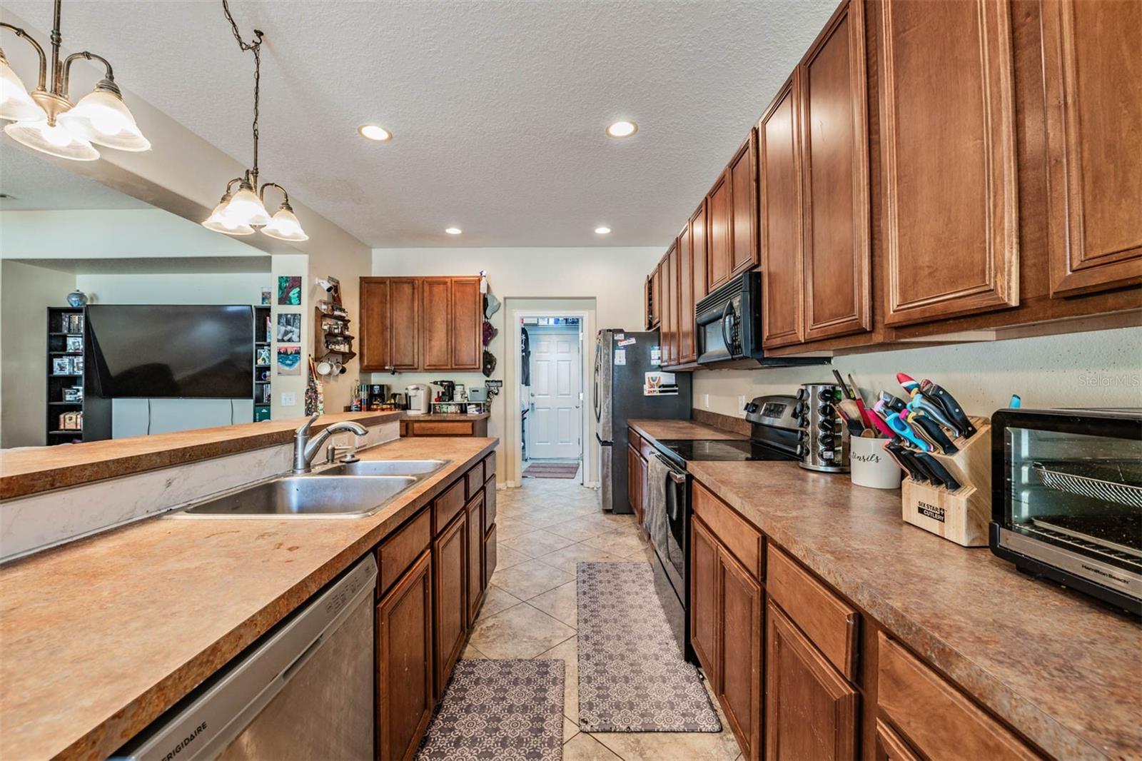 10945 Subtle Trail Dr Property Photo 11