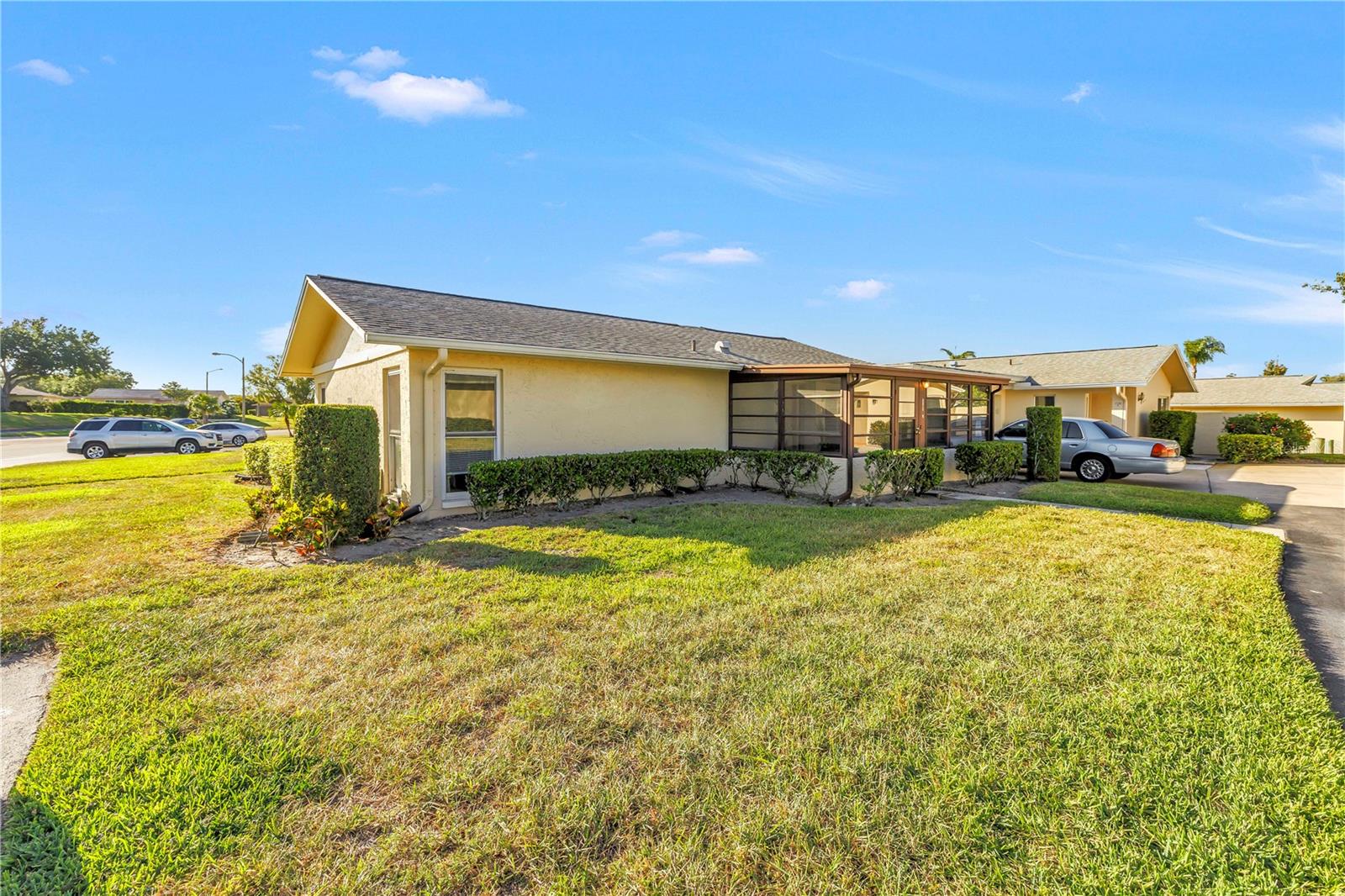 2740 Highlands Blvd #b Property Photo 4