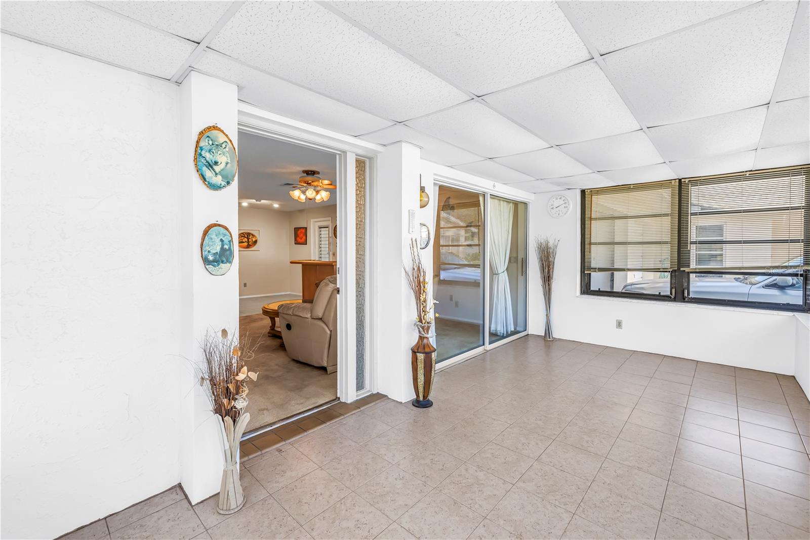 2740 Highlands Blvd #b Property Photo 23