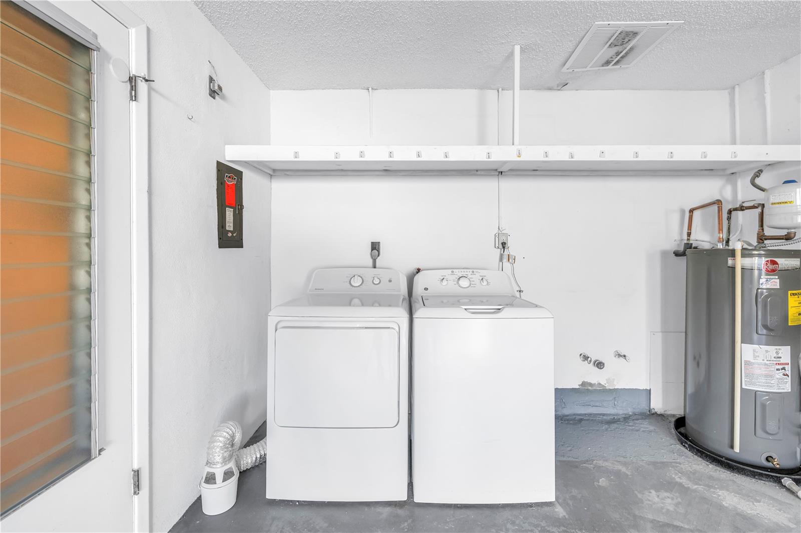 2740 Highlands Blvd #b Property Photo 27