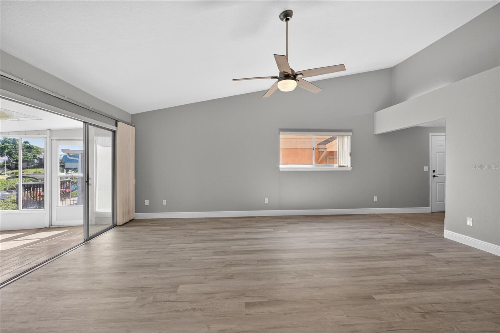 14617 Loridawn Dr #8 Property Photo 21