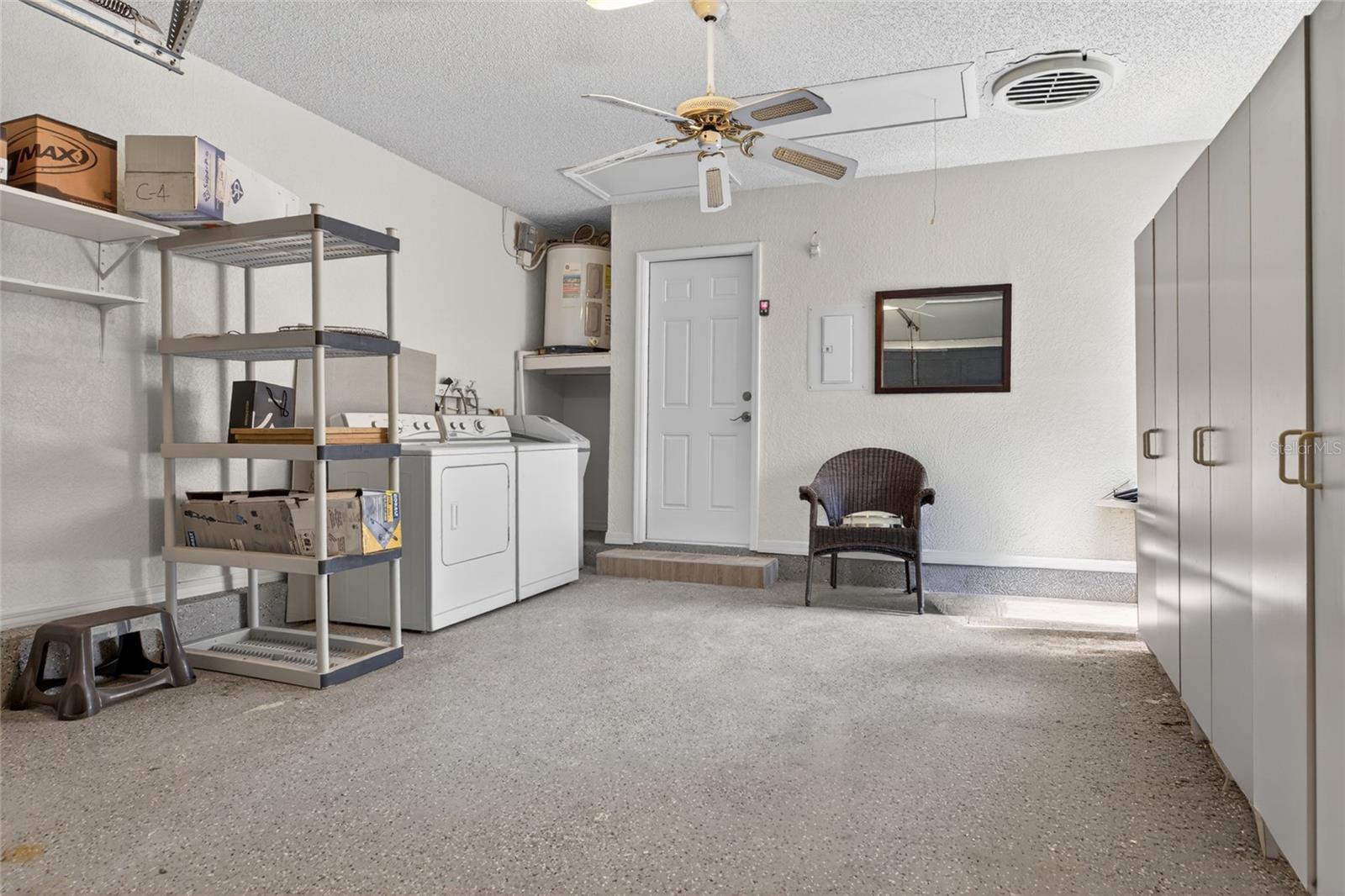 14617 Loridawn Dr #8 Property Photo 56