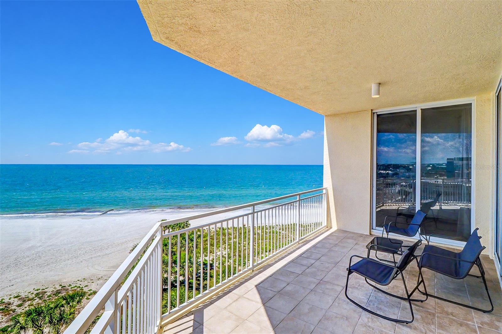15208 Gulf Blvd #601 Property Photo 6