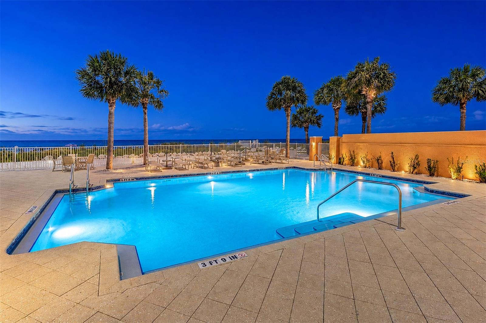 15208 Gulf Blvd #601 Property Photo 14