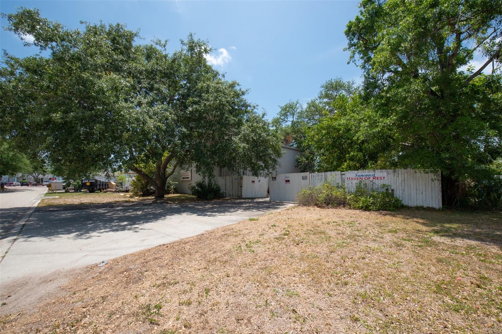 1763 9th Ave N Property Photo 7