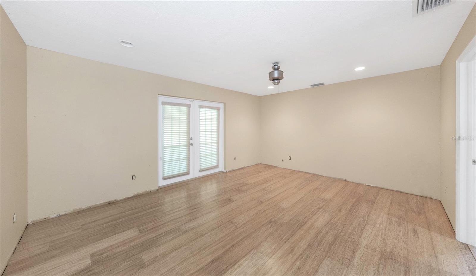 4101 Windtree Dr Property Photo 11