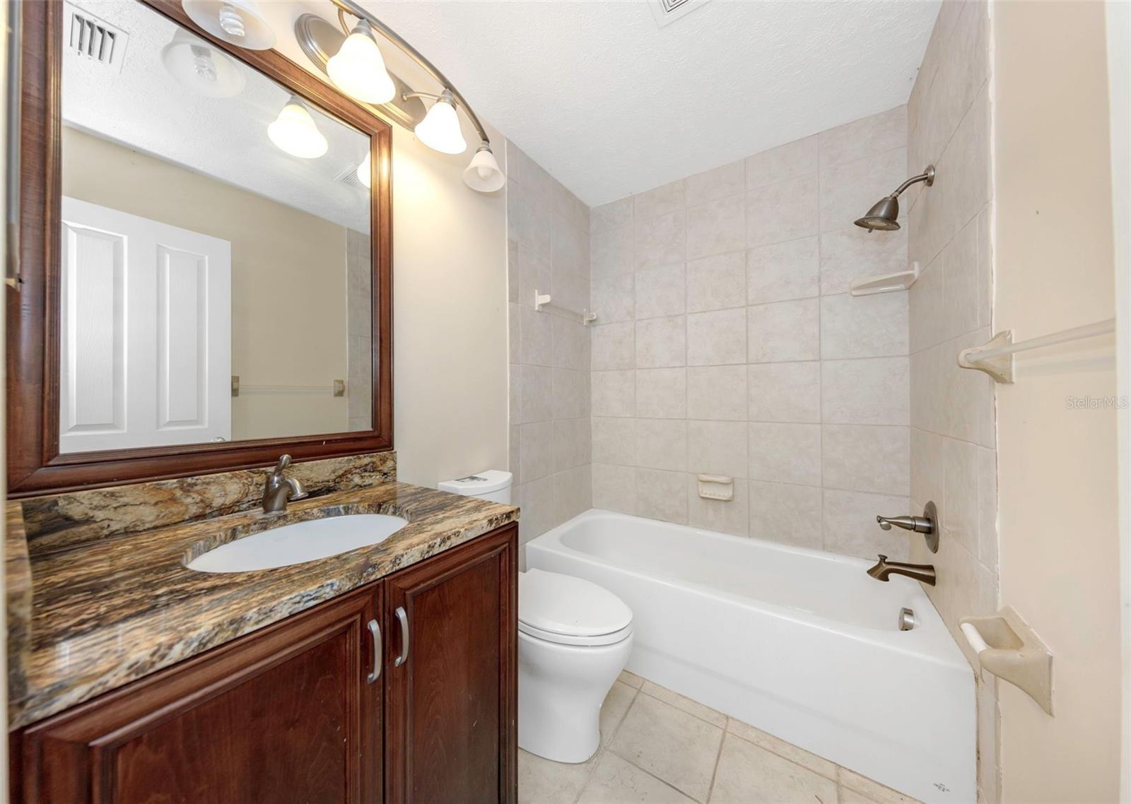 4101 Windtree Dr Property Photo 18