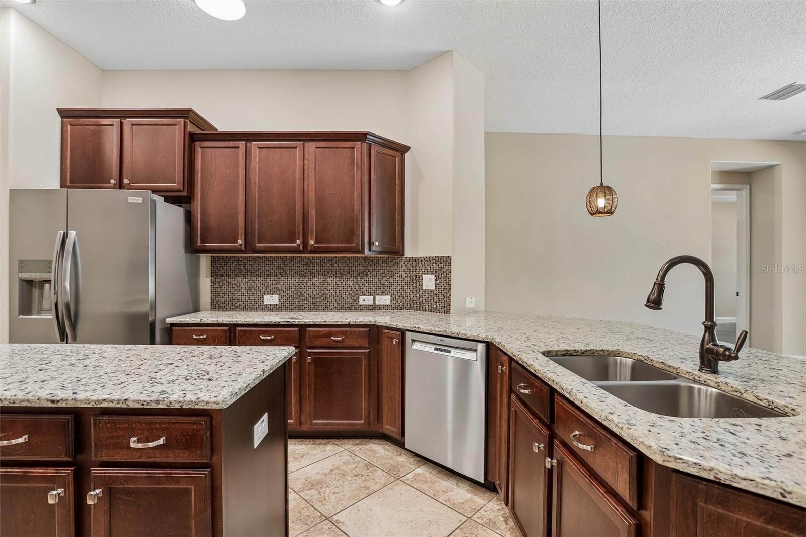 27152 Sora Blvd Property Photo 10