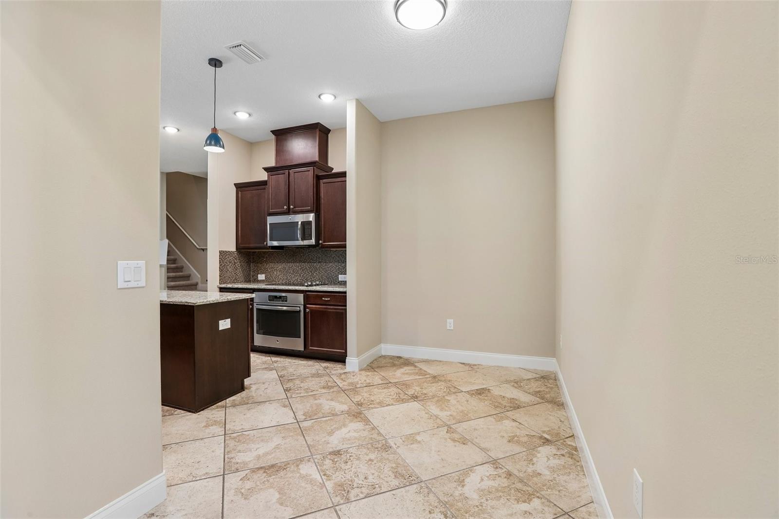 27152 Sora Blvd Property Photo 13