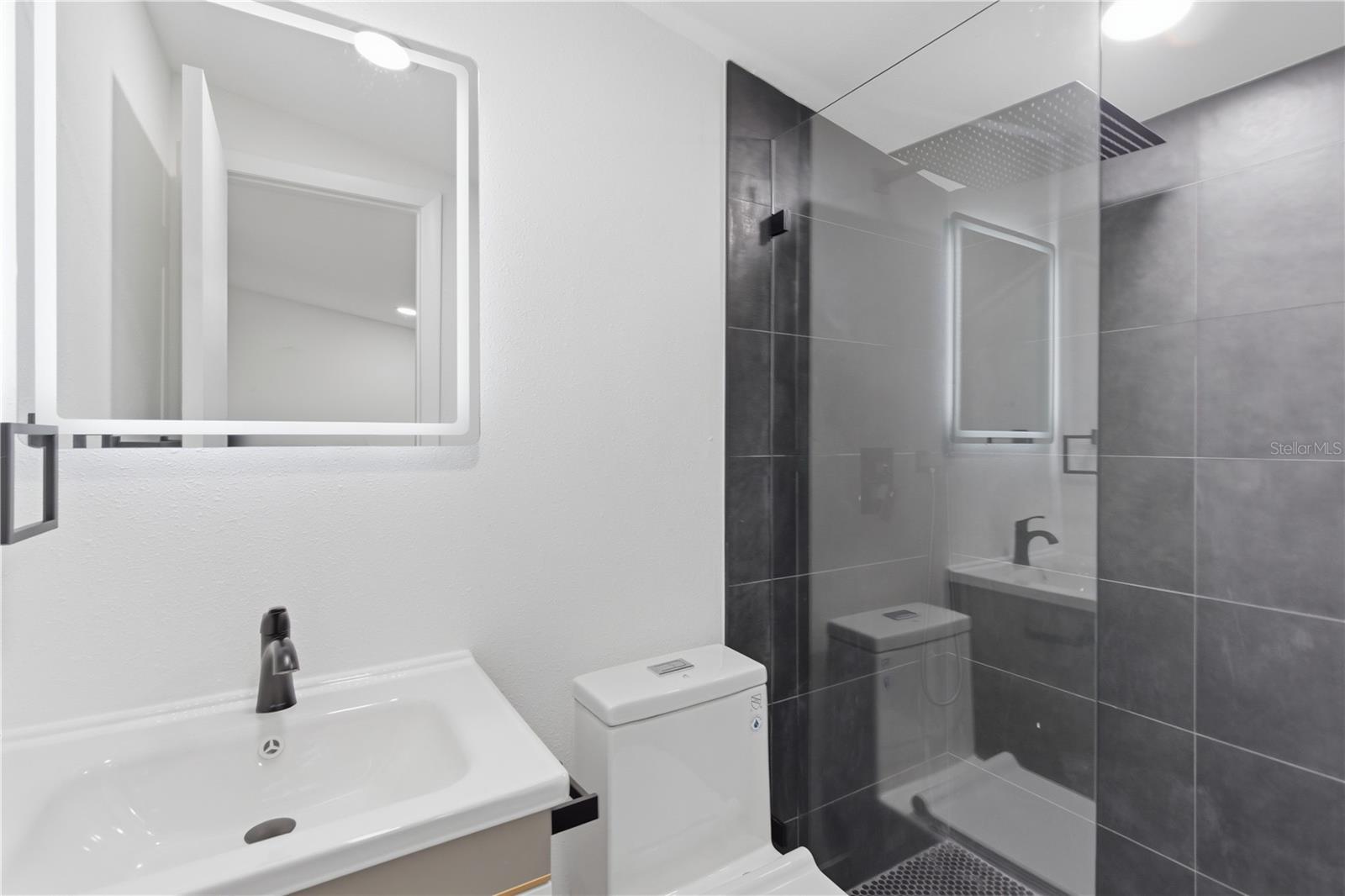 6713 S Mascotte St Property Photo 23