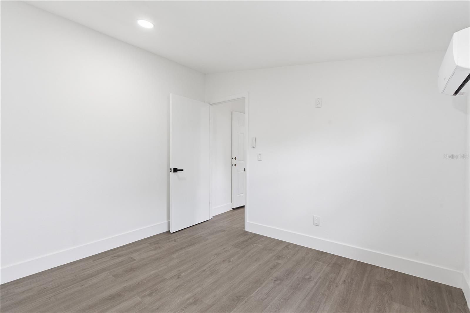 6713 S Mascotte St Property Photo 25