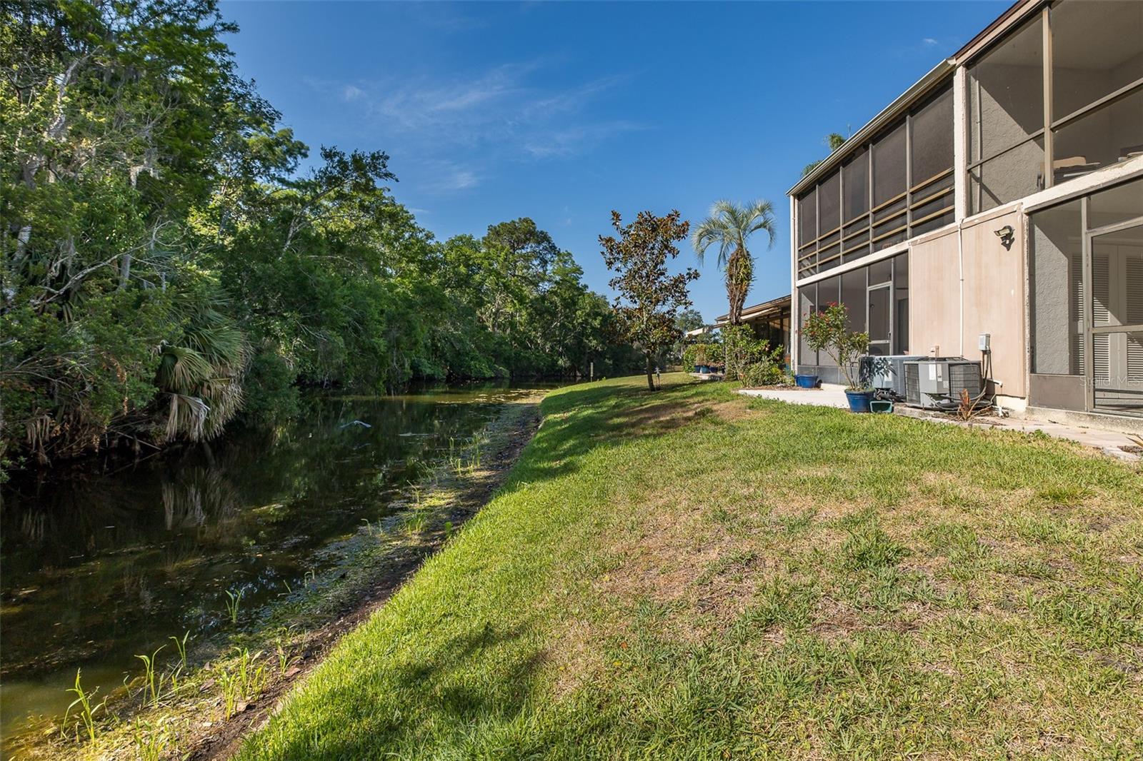 110 Ingrid Pl Property Photo 4
