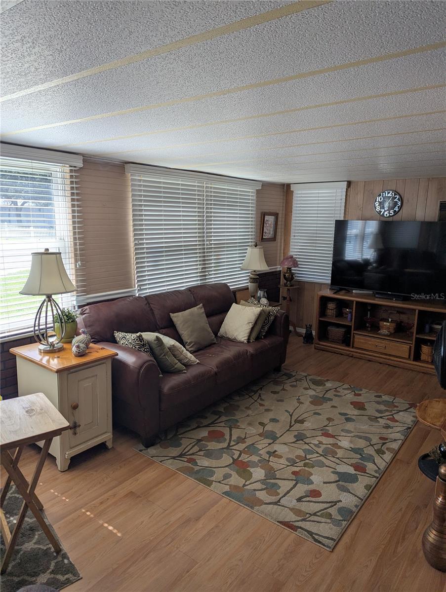 34214 Canal Dr N Property Photo 2