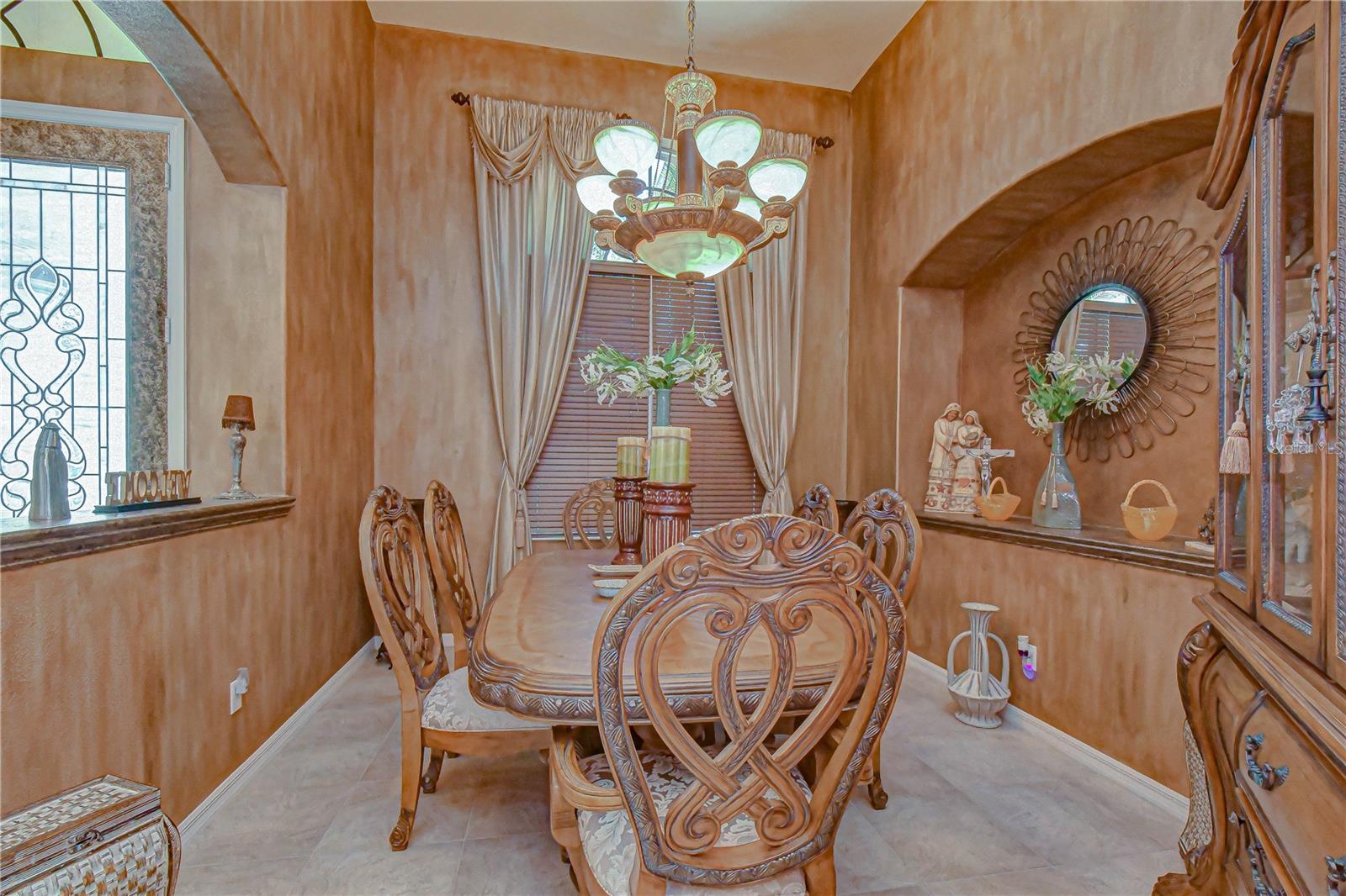 20915 Lake Vienna Dr Property Photo 9
