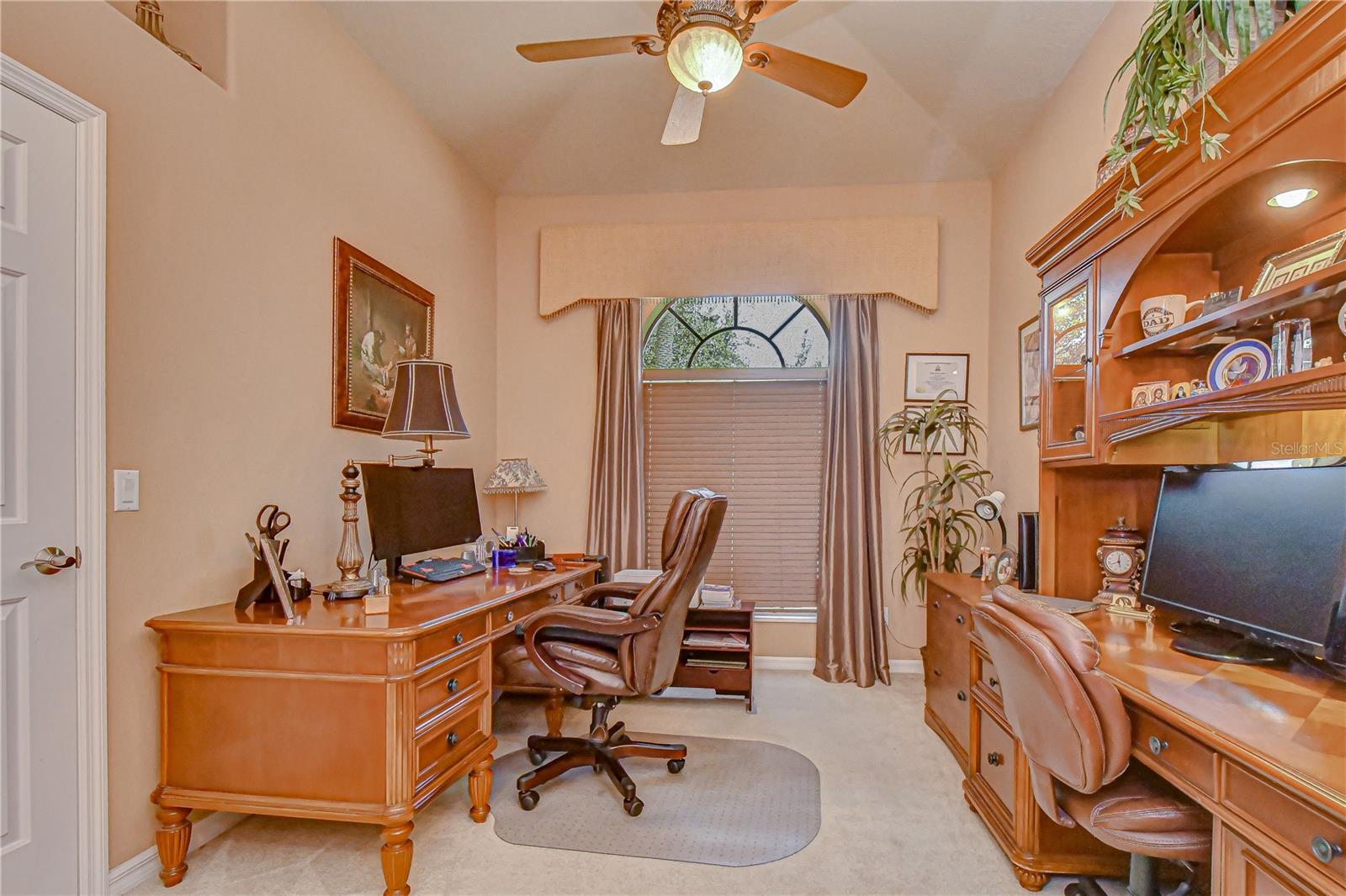 20915 Lake Vienna Dr Property Photo 22