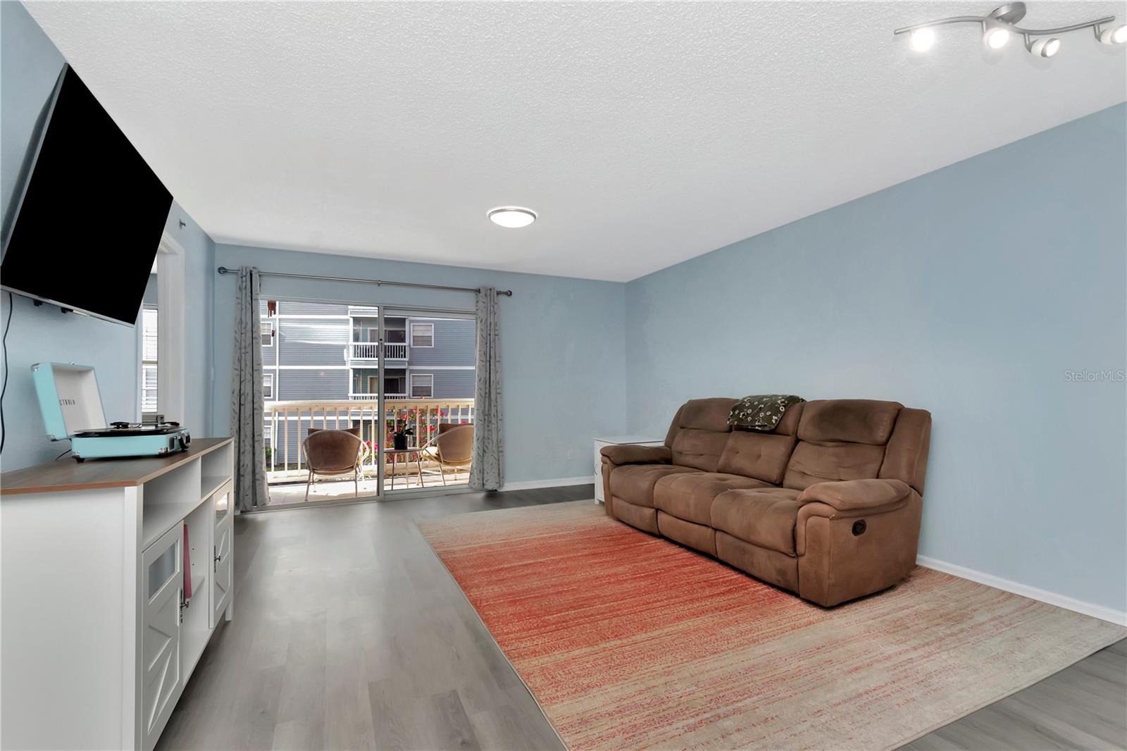 6817 Stones Throw Cir N #17203 Property Photo 6