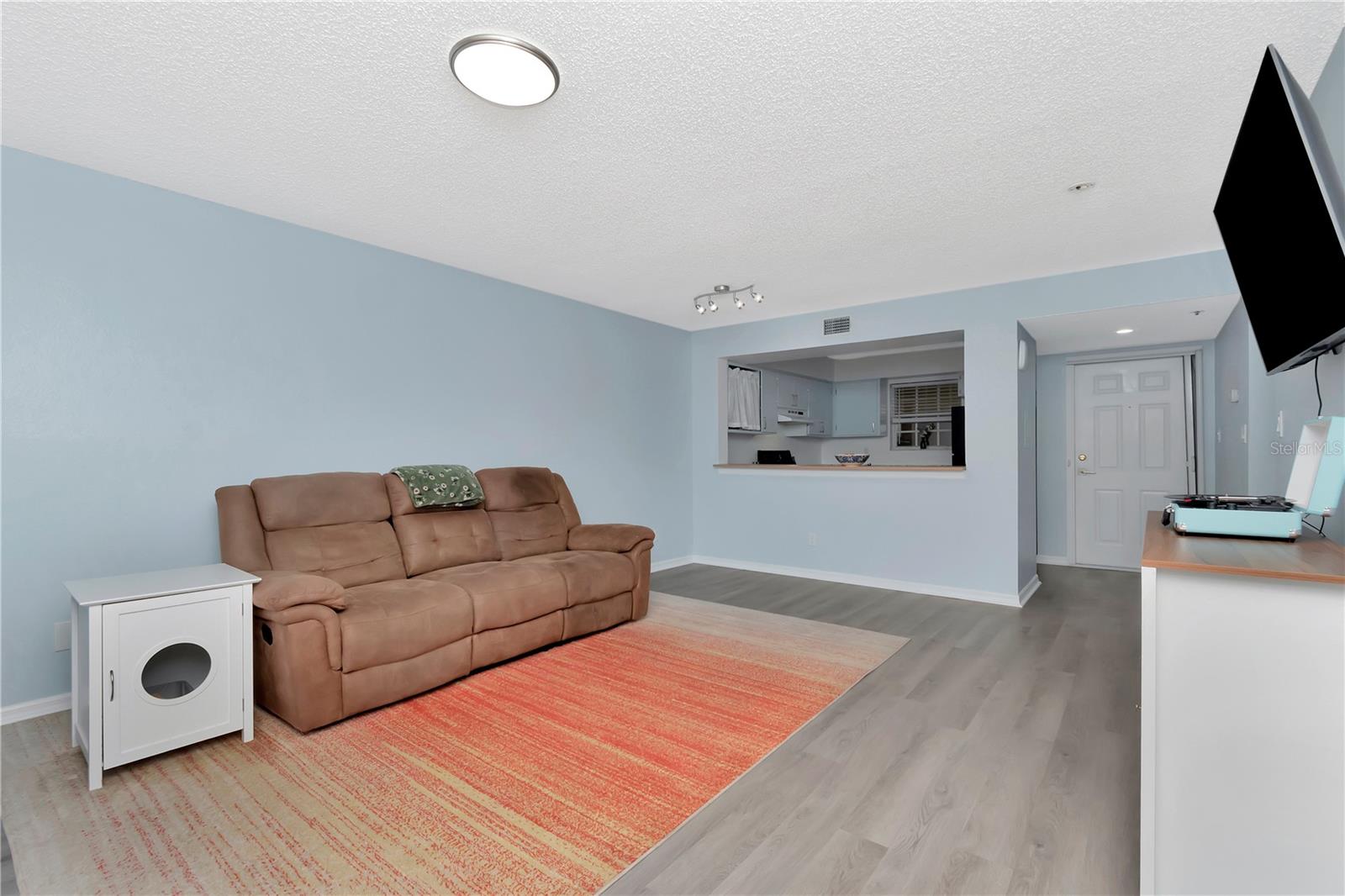 6817 Stones Throw Cir N #17203 Property Photo 8