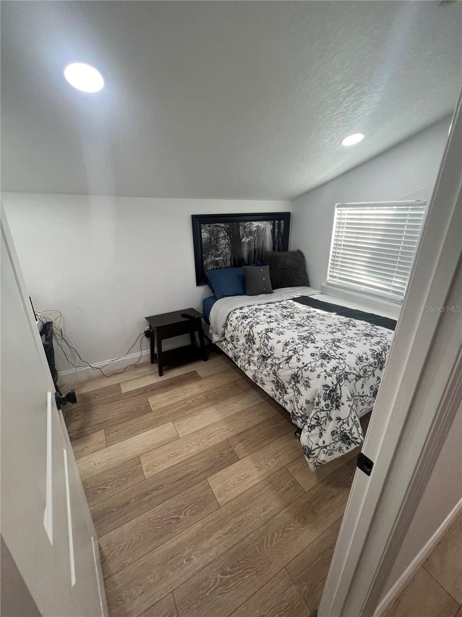 311 E Floribraska Ave Property Photo 5