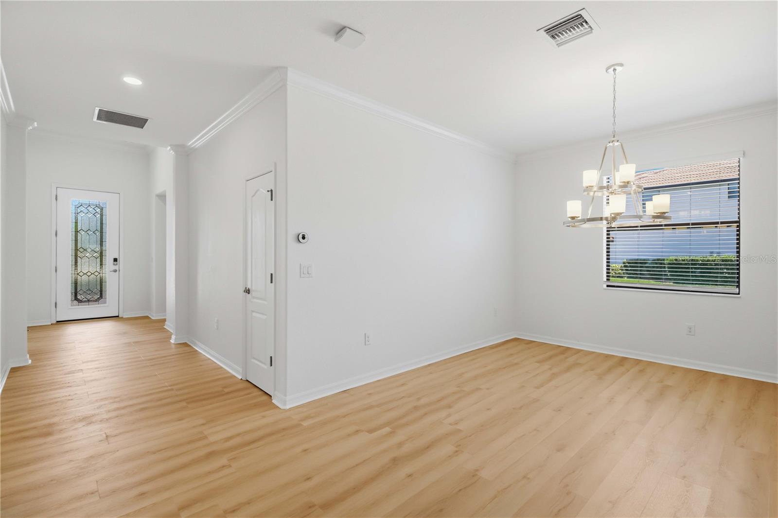 19345 Cruise Dr Property Photo 6