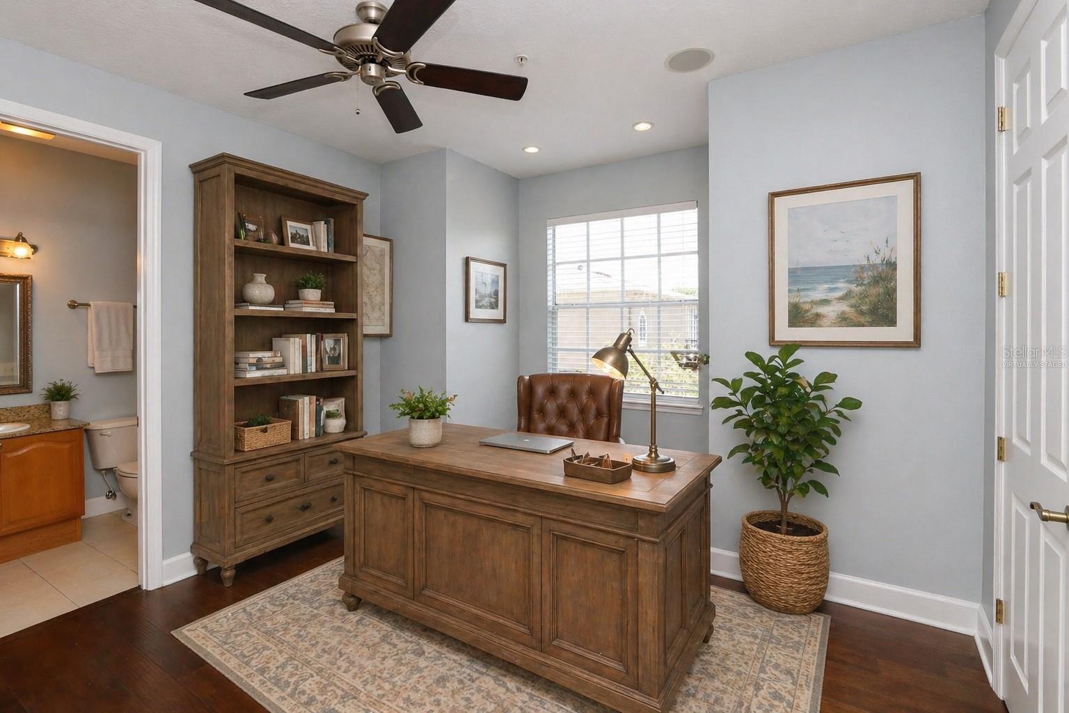 2611 Espana Ct Property Photo 15