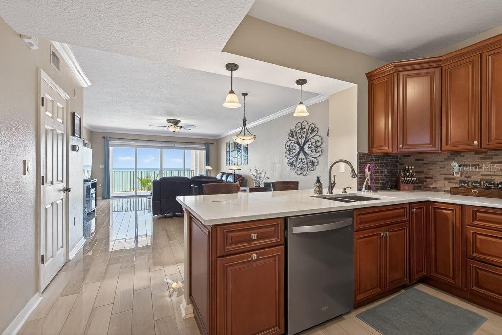 16500 Gulf Blvd #654 Property Photo 15