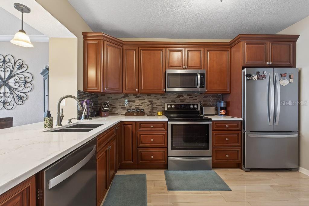 16500 Gulf Blvd #654 Property Photo 18