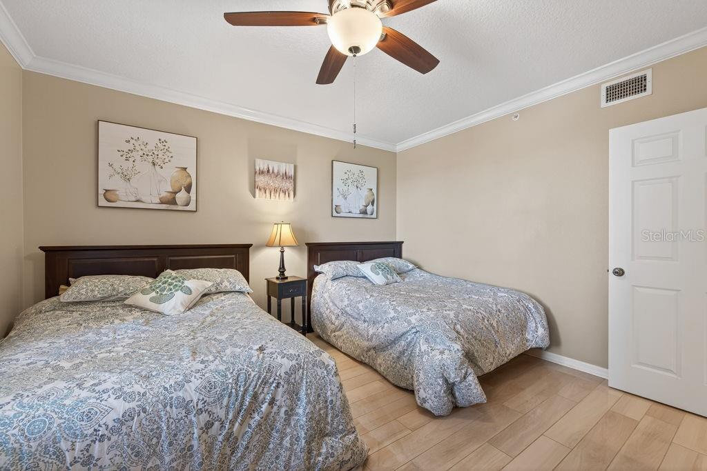 16500 Gulf Blvd #654 Property Photo 33