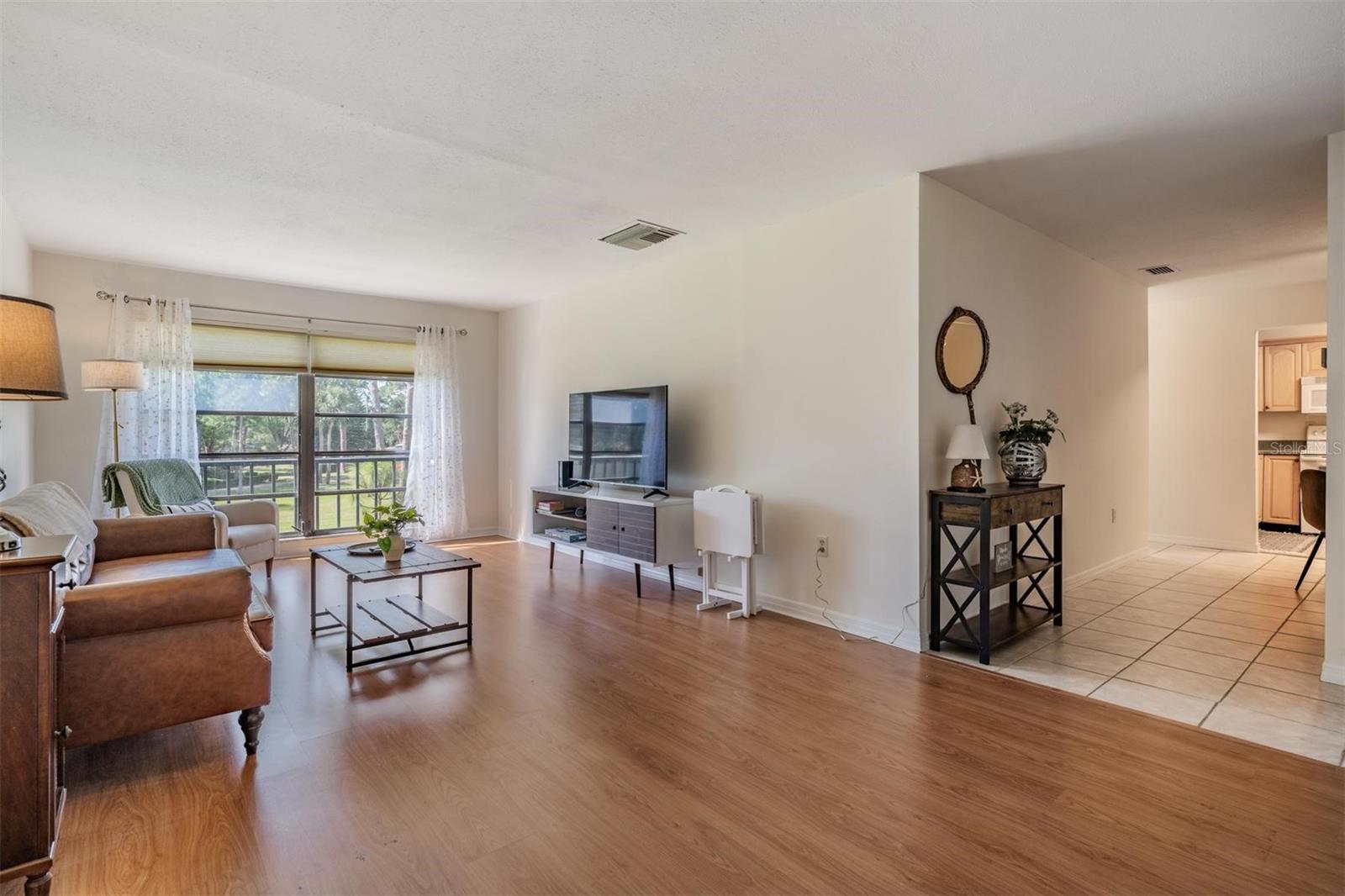 2700 Bayshore Blvd #3205 Property Photo 3