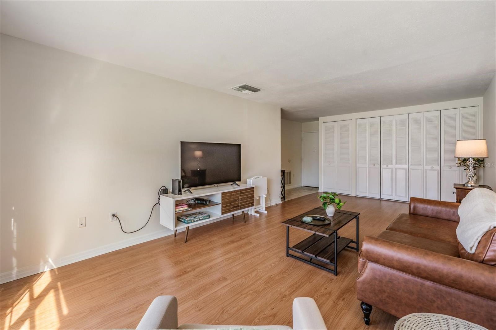 2700 Bayshore Blvd #3205 Property Photo 11