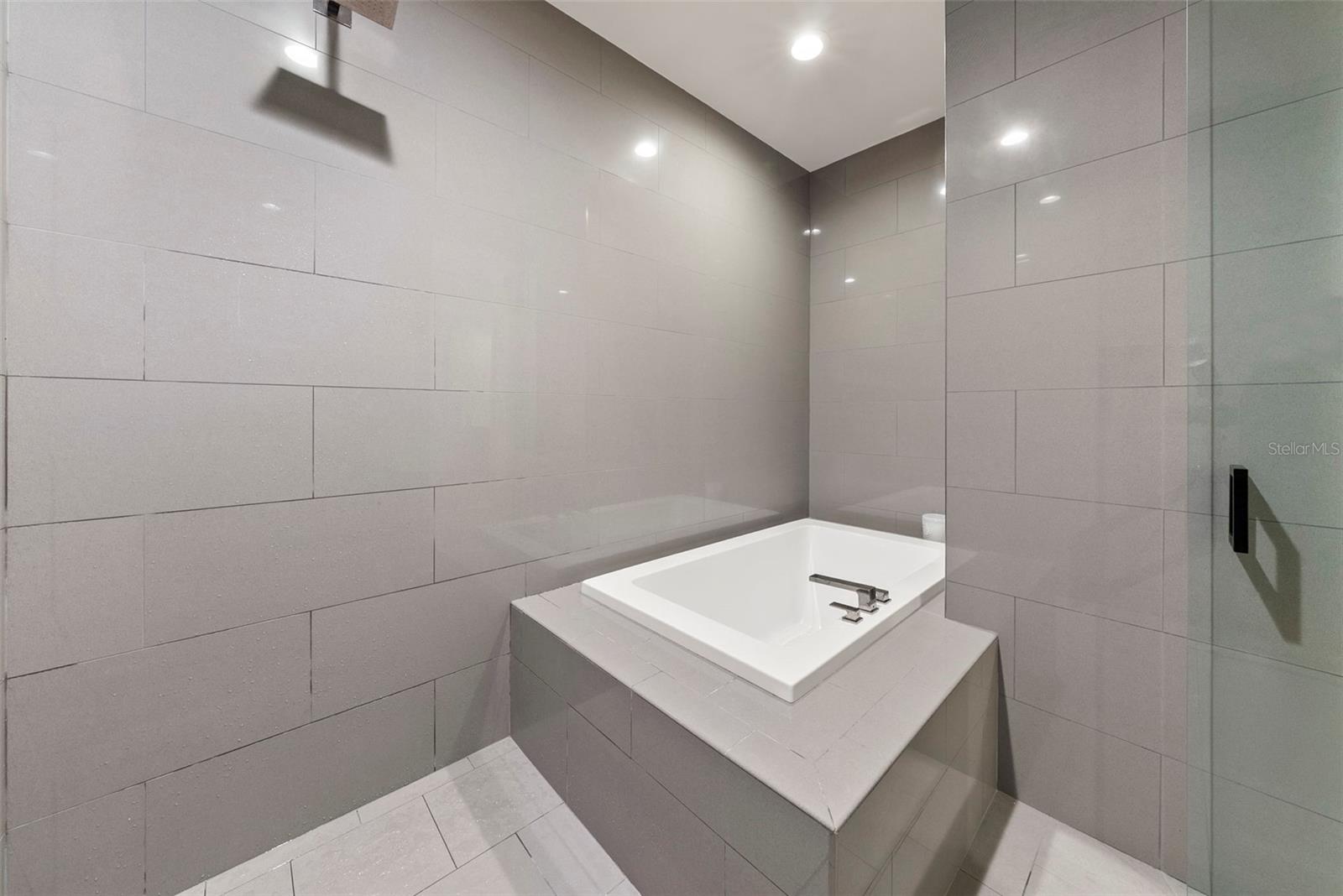 1123 A Abbeys Way Property Photo 26