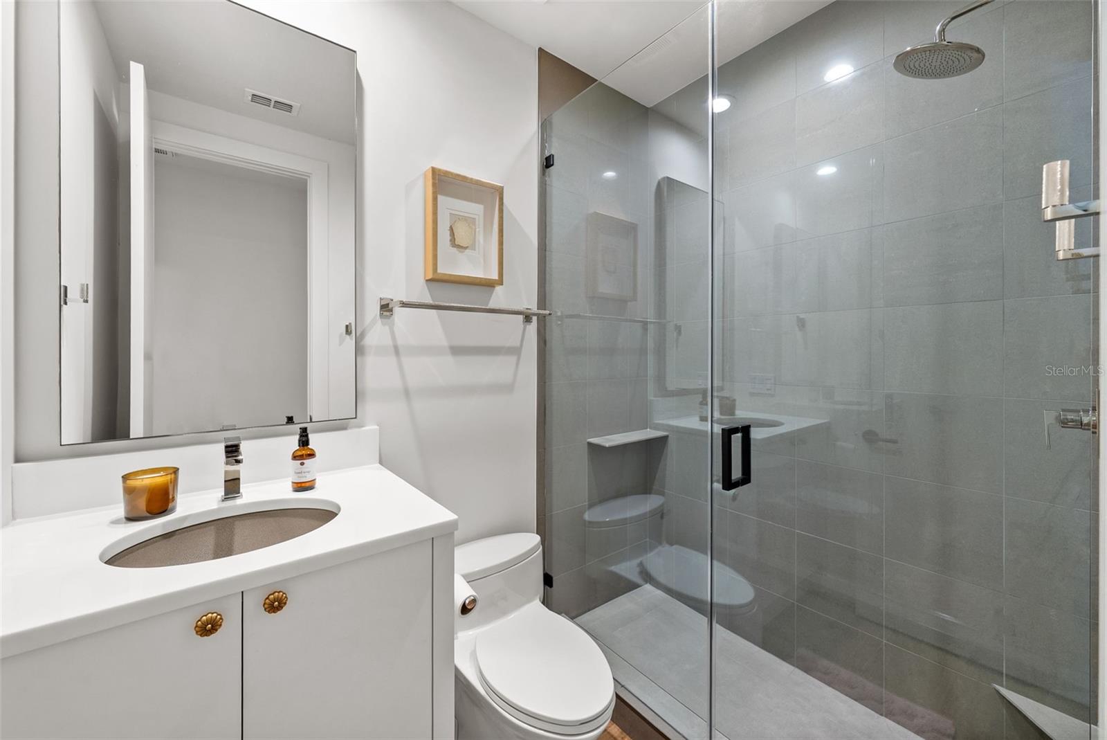 1123 A Abbeys Way Property Photo 37