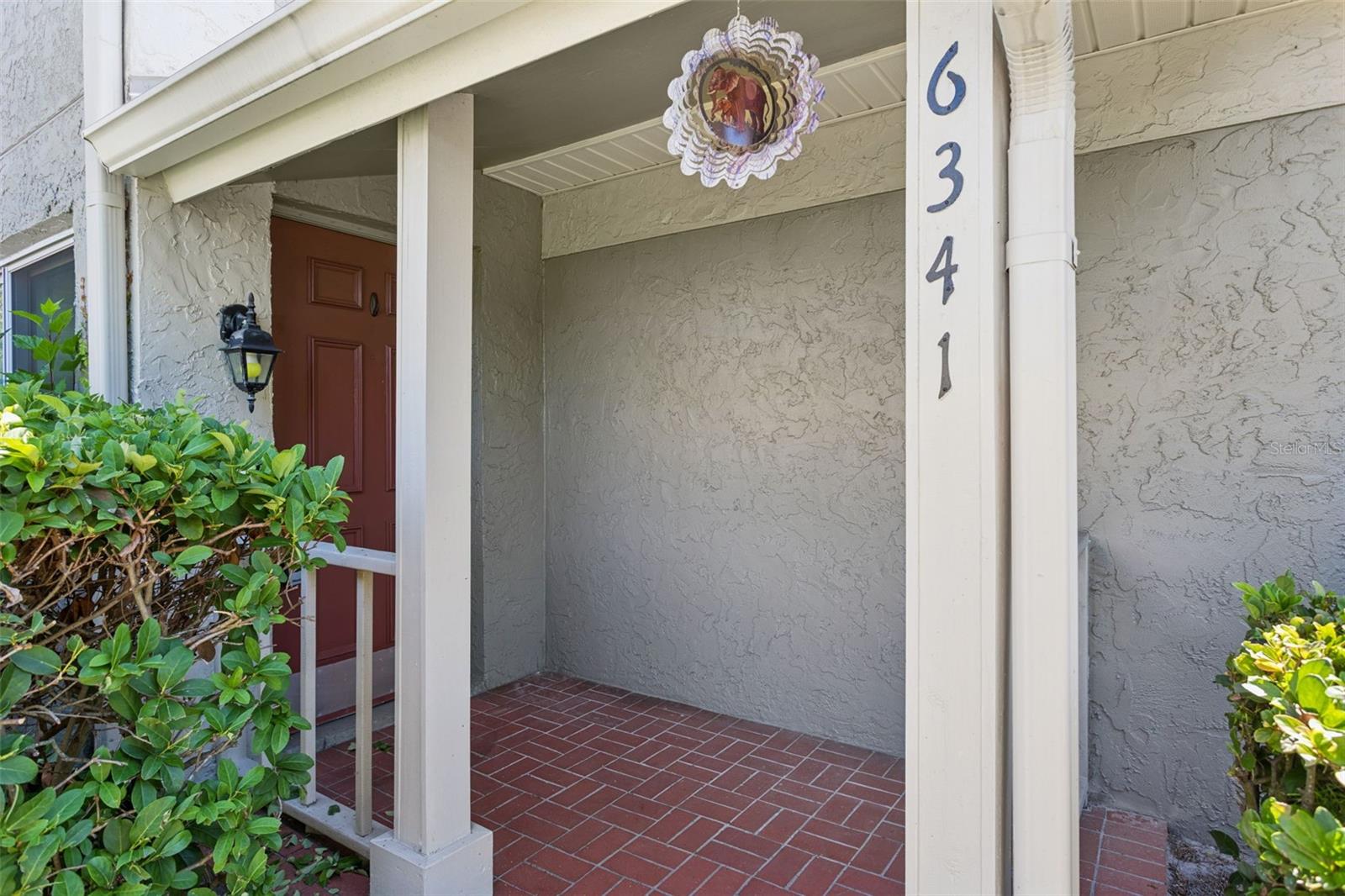 6341 Treetop Cir #6341 Property Photo 3