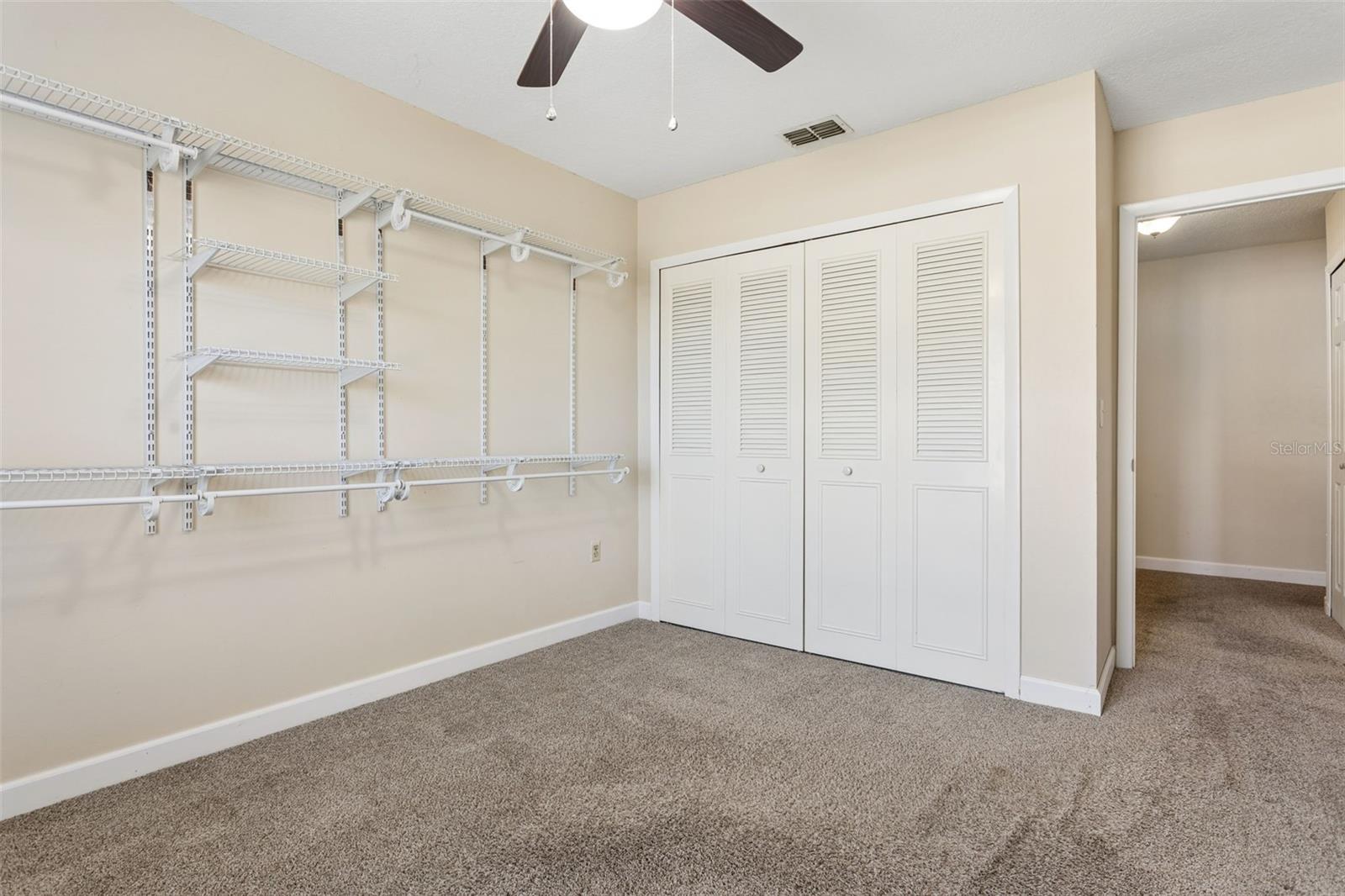 6341 Treetop Cir #6341 Property Photo 14