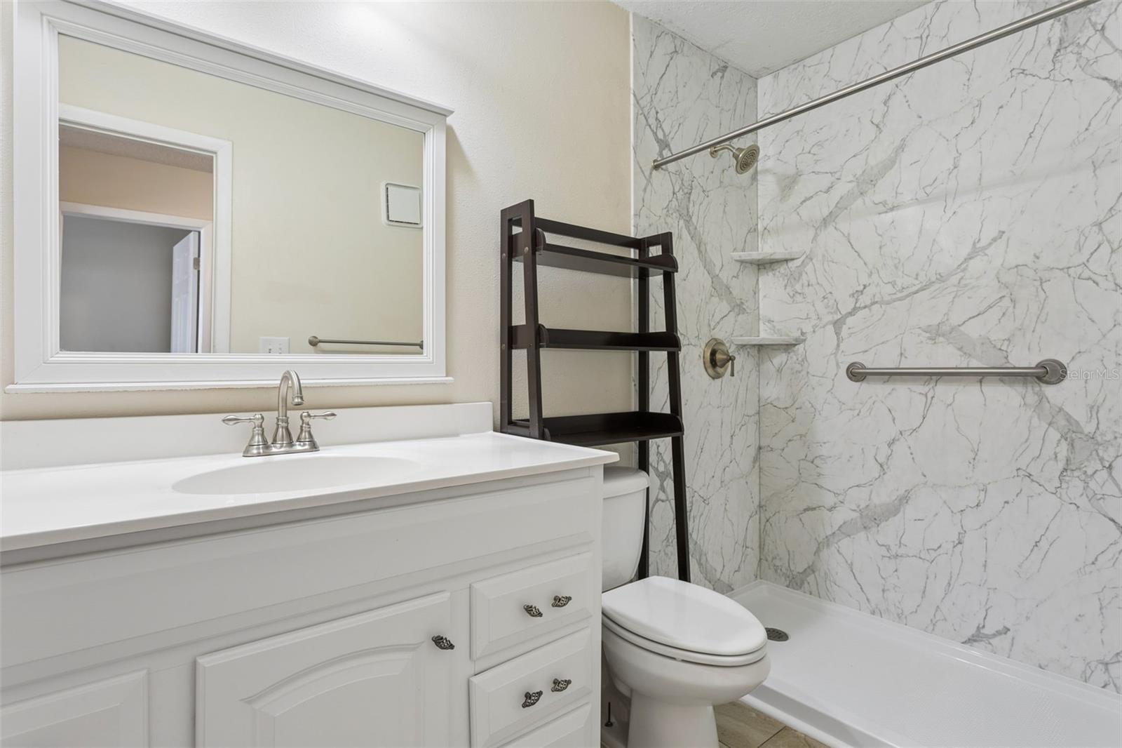 6341 Treetop Cir #6341 Property Photo 15