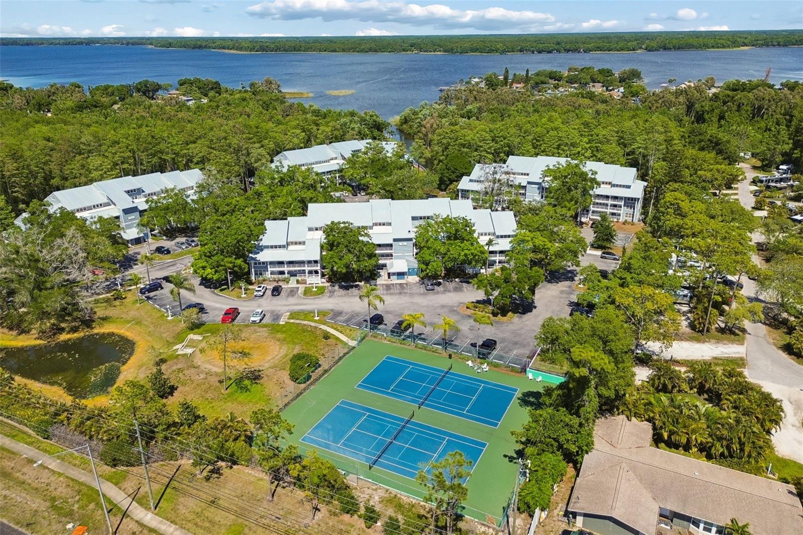 2599 Dolly Bay Dr #302 Property Photo 1