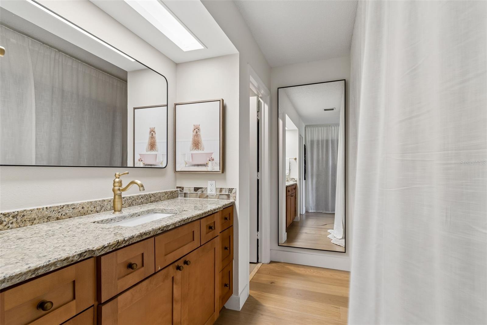 2599 Dolly Bay Dr #302 Property Photo 18