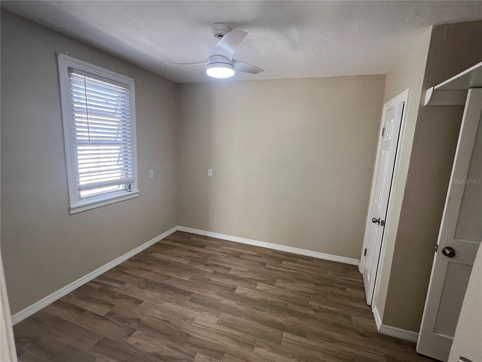 116 145th Ave E Property Photo 9