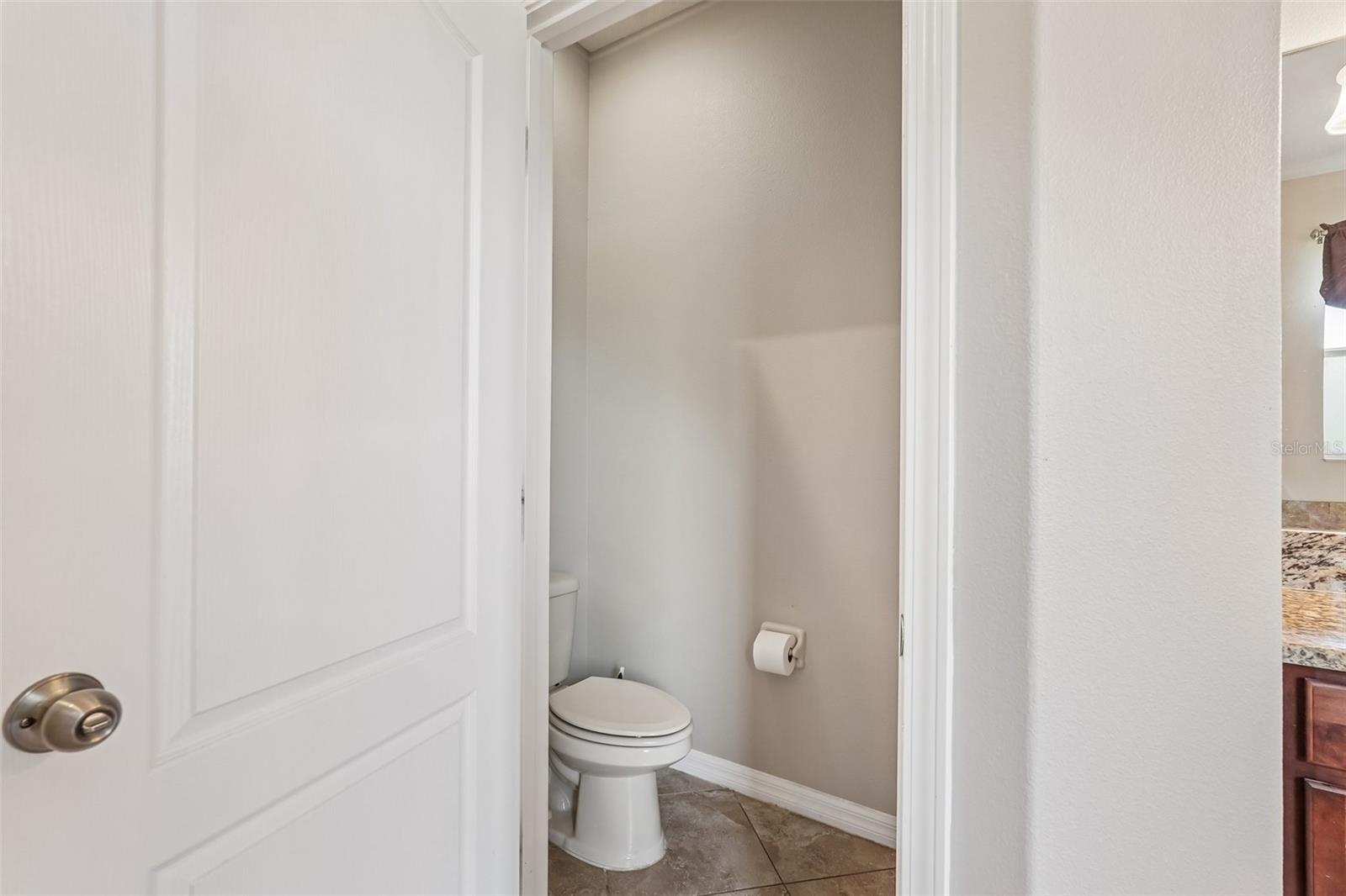 2426 Cumberland Cliff Dr Property Photo 20