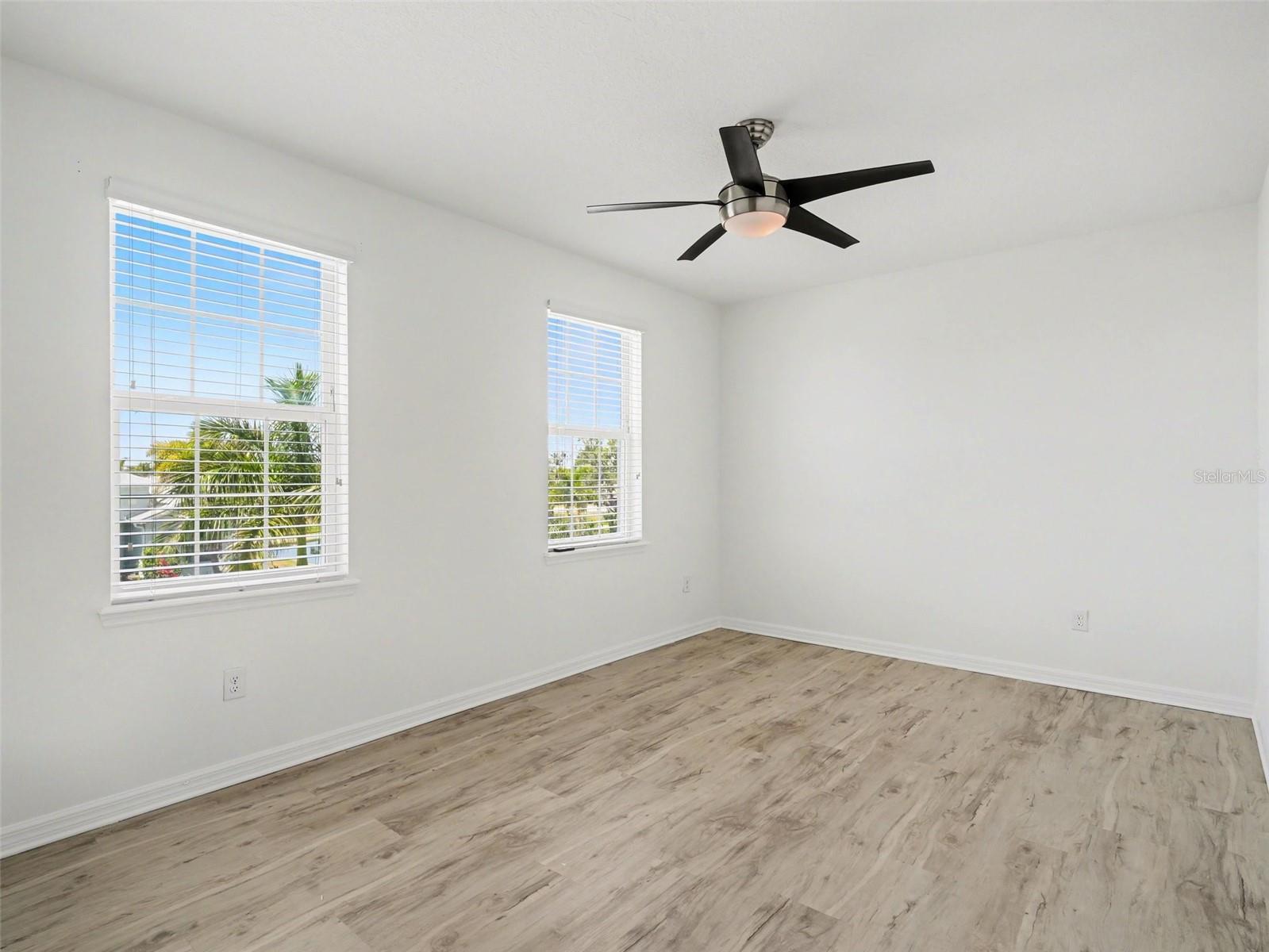 6417 Key Island Ave Property Photo 14