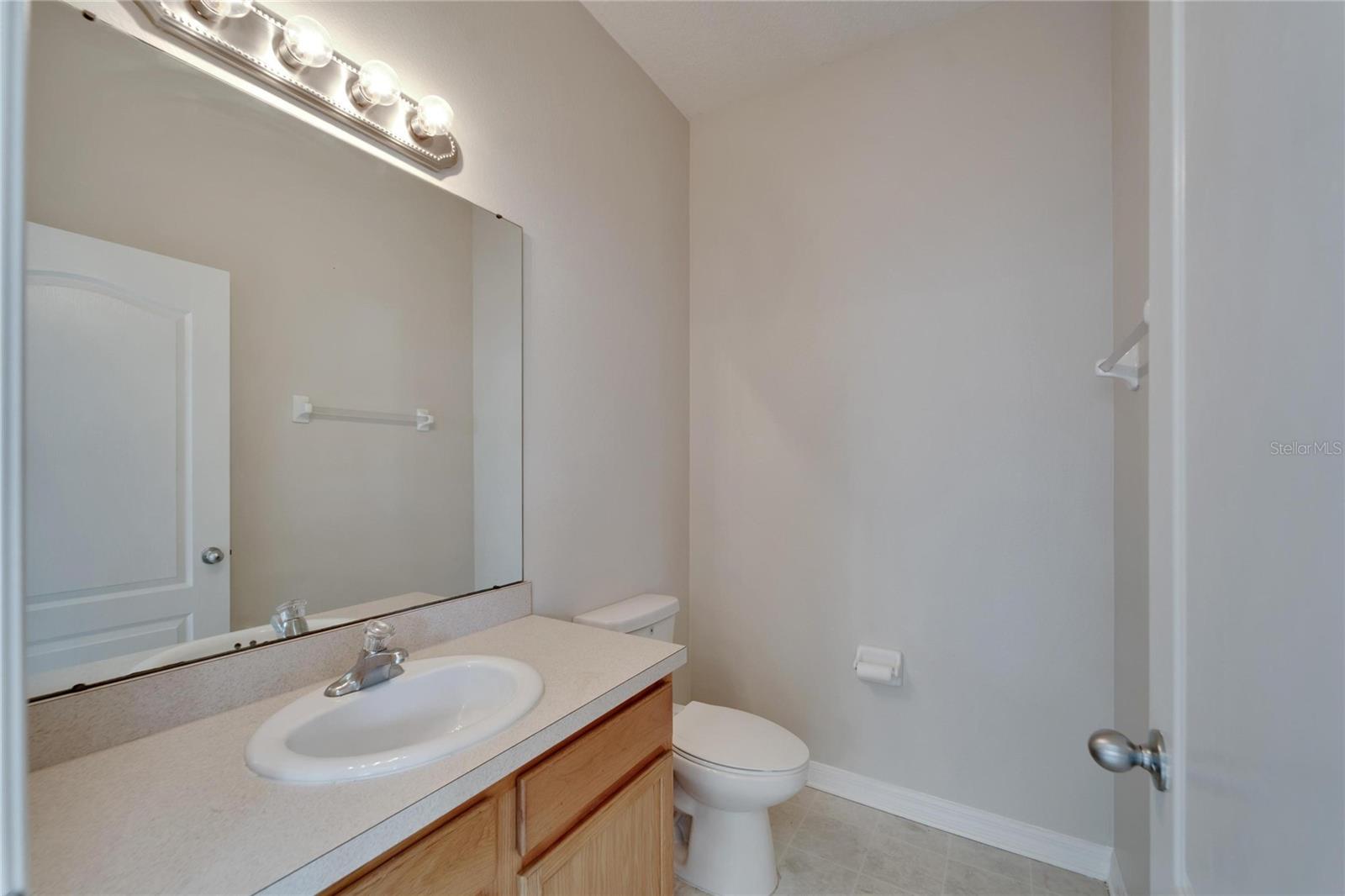 411 Durham Shore Ct Property Photo 16