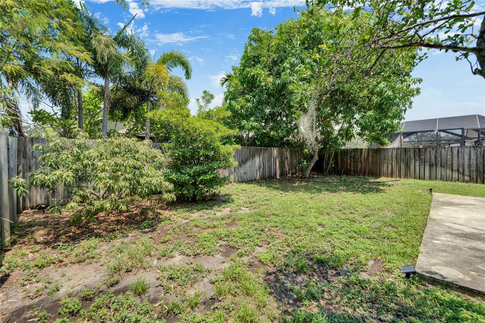 411 Durham Shore Ct Property Photo 61