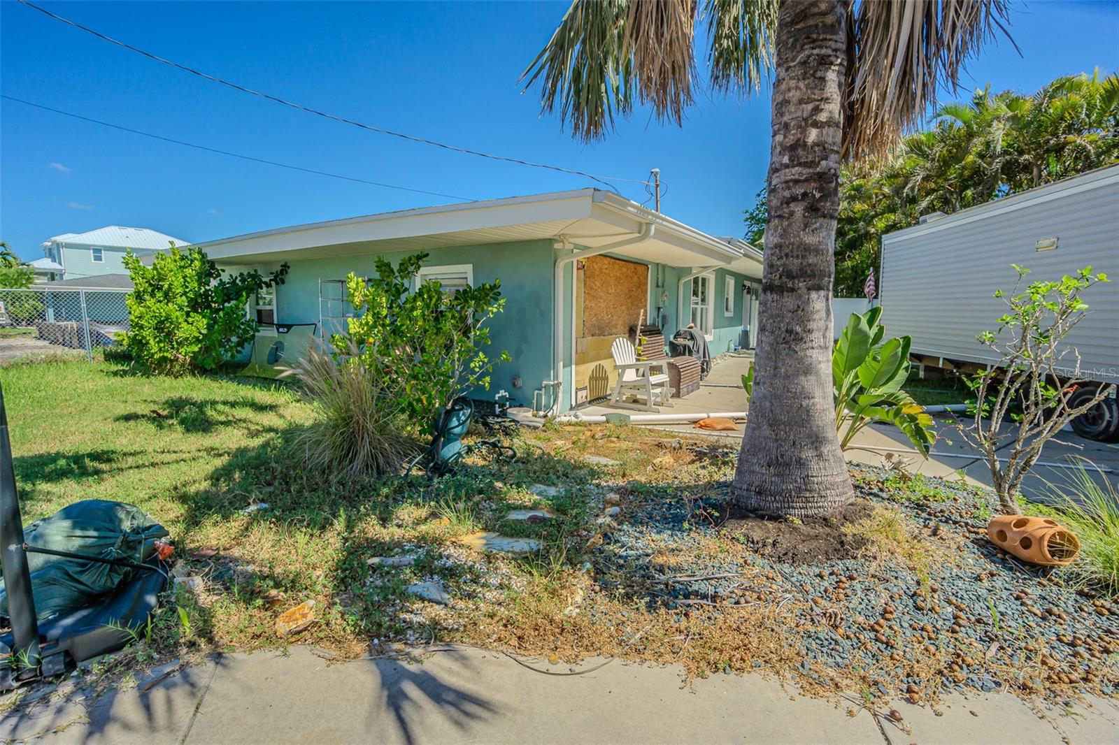 16101 4th St E Property Photo 2