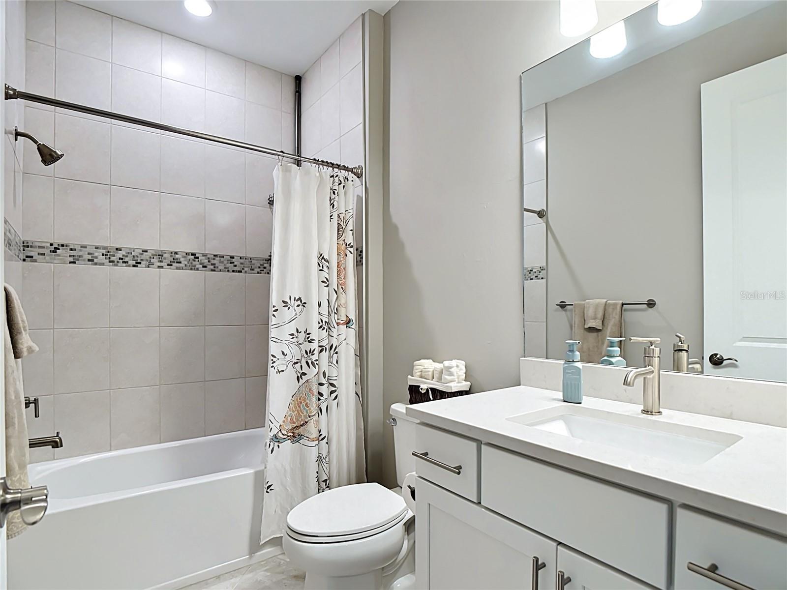 2462 Gabel Oak Dr Property Photo 8