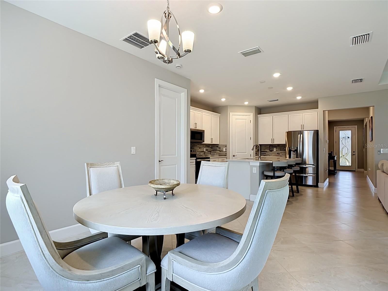 2462 Gabel Oak Dr Property Photo 11