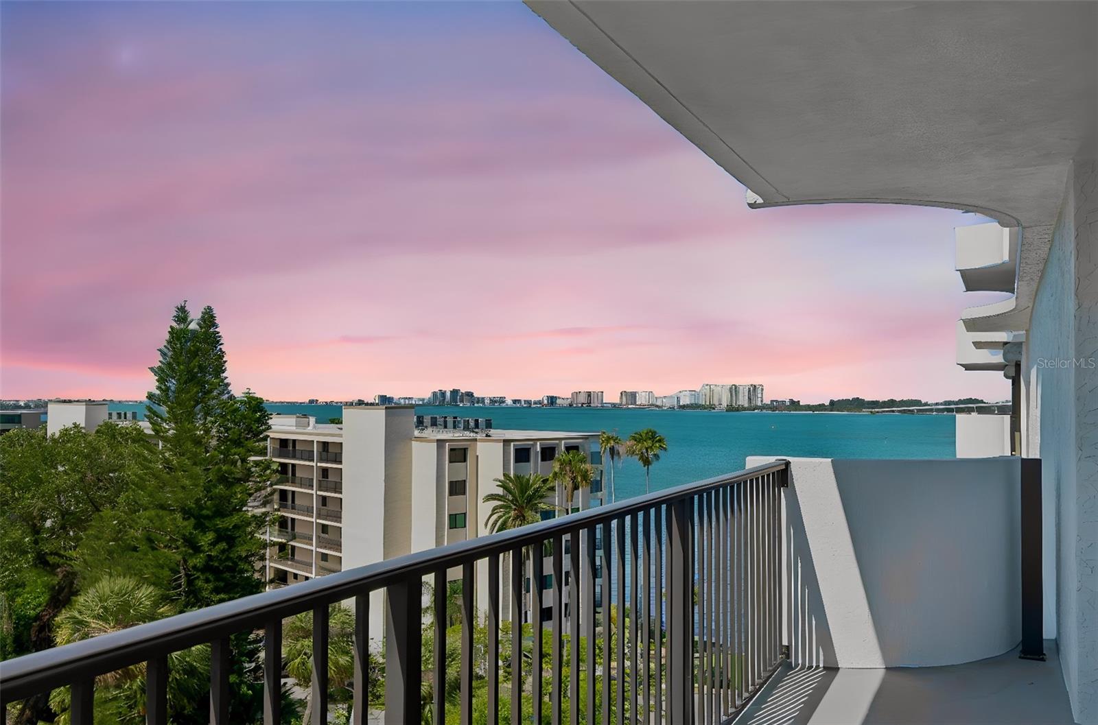 80 Rogers St #6c Property Photo 1
