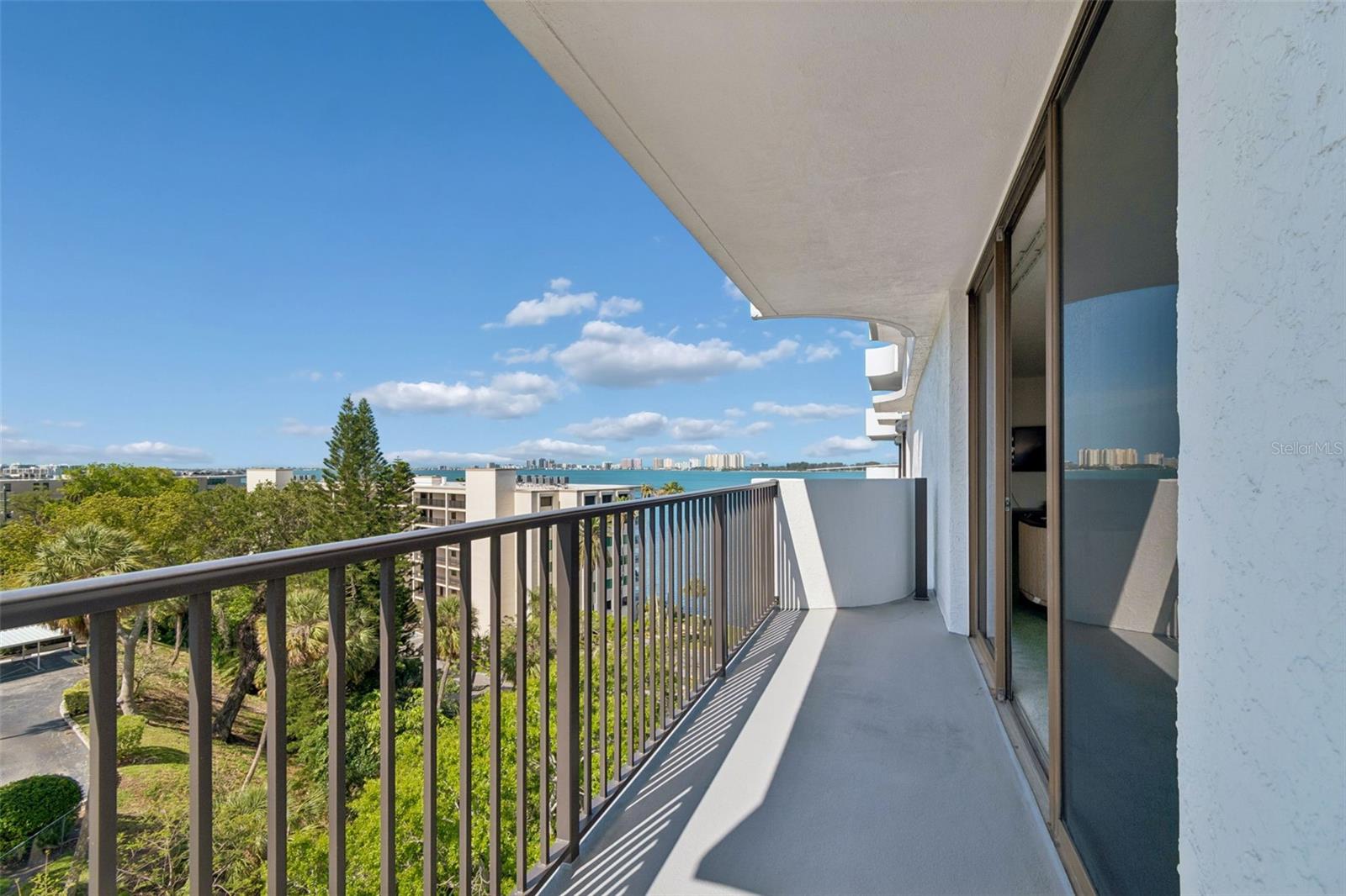 80 Rogers St #6c Property Photo 11