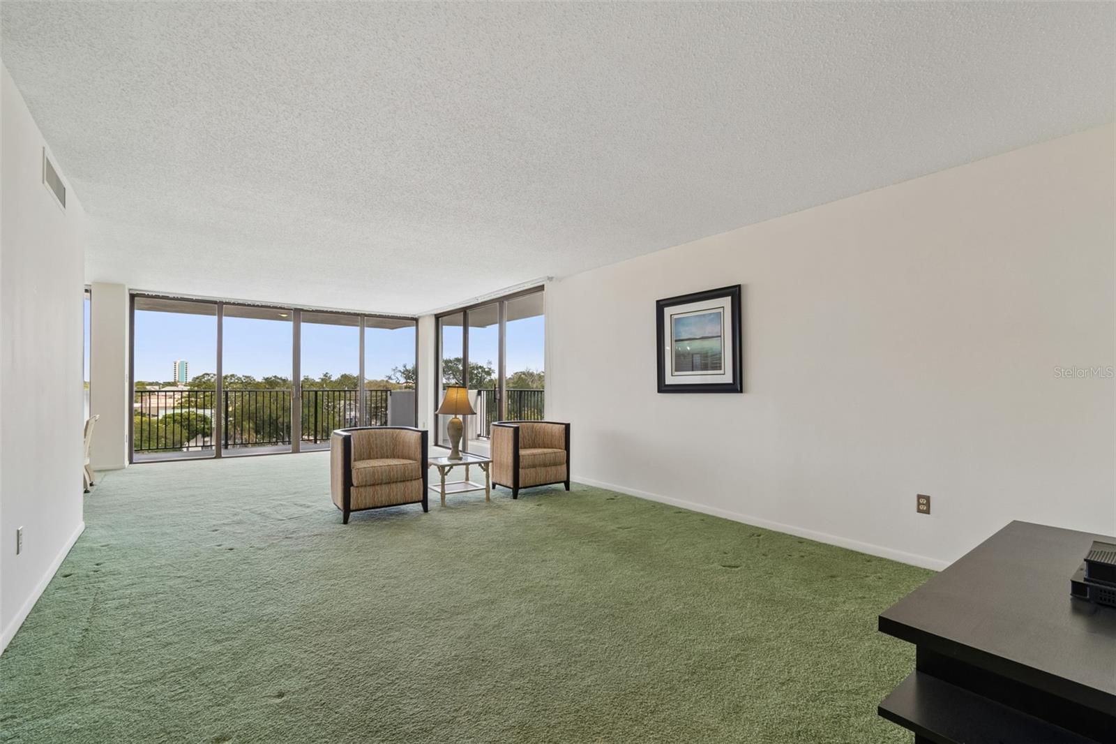 80 Rogers St #6c Property Photo 17
