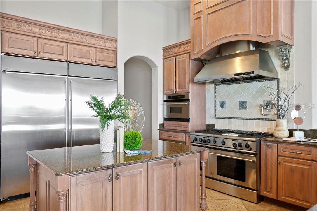 6308 Marbella Blvd Property Photo 15