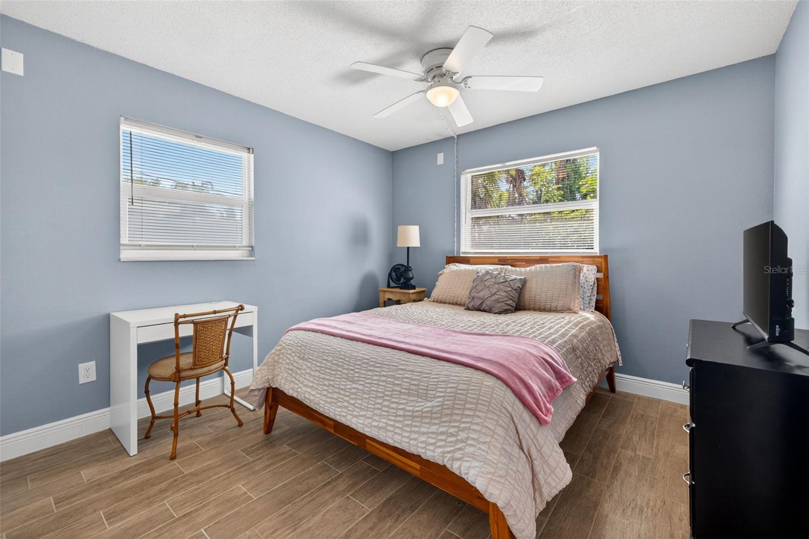 5810 Venetian Blvd Ne Property Photo 16